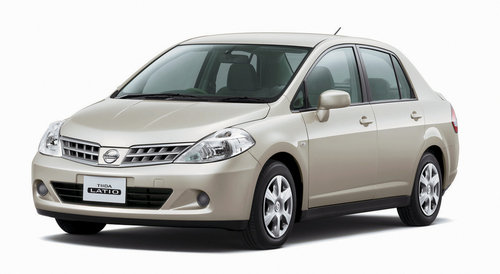 Nissan-TIIDA-LATIO12 (1).jpg