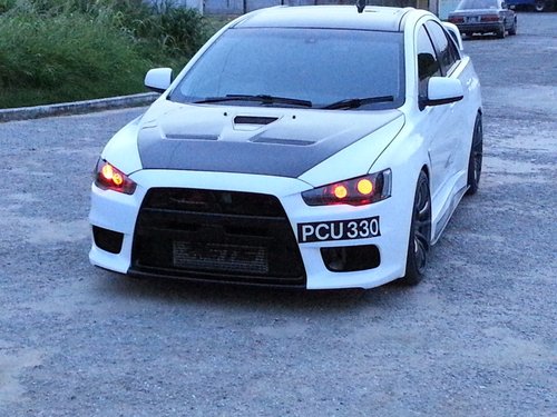 PCU 300 DEMON EYES.jpg