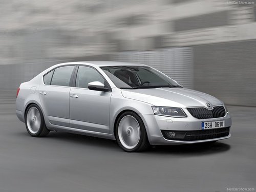 Skoda-Octavia_2013_800x600_wallpaper_02.jpg