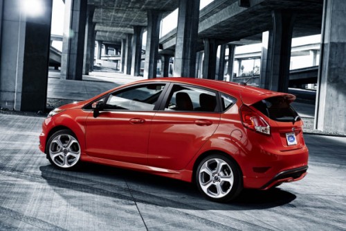 2013-Ford-Fiesta-Wallpaper-600x399.jpg
