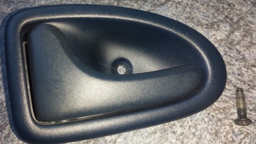 Renault Handle.jpg