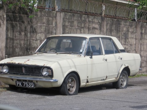 Cortina Mark ll.jpg