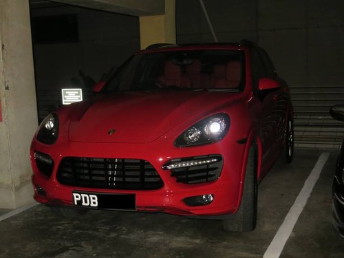 Porsche Cayenne Turbo S.jpg