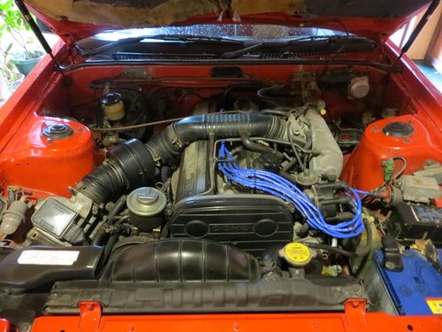Engine Bay Toyota Supra1.jpg