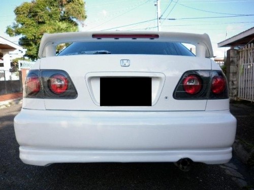 type r lip.jpg