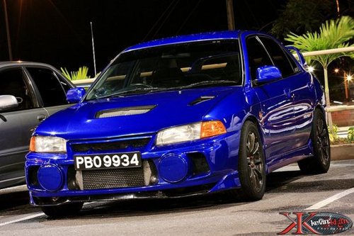 my evo.jpg