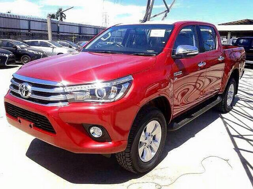 Toyota-HiLux-6.jpg