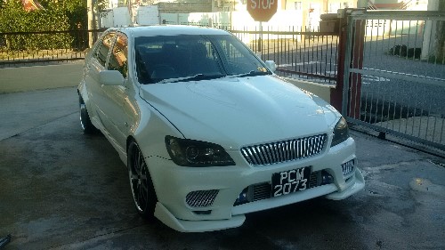 Altezza %23 1 %28500x281%29.jpg