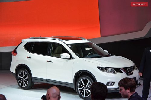 nissan_xtrail_2014_autoua_(11).jpg