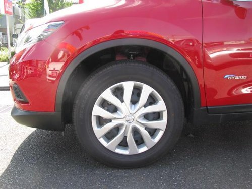Hybrid X-Trail.jpg