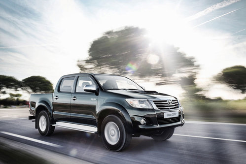2012-Toyota-Hilux-5.jpg