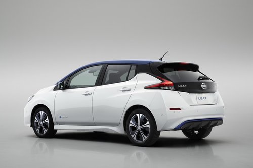 2018 EU-NISSAN-LEaf12.jpg