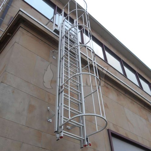 Fire_escape_ladder_4605.jpg_cmd4605.jpg