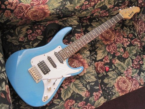 My Guitar_Hohner HSS Strat_Vintage.jpg