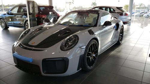 porsche 01.jpg