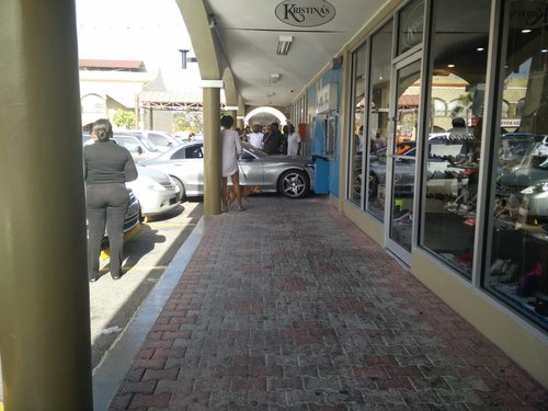 grand-bazaar-accident.jpg