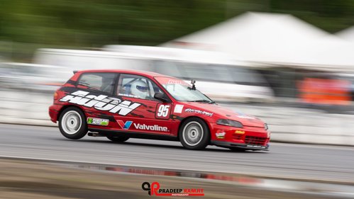 3 wheel.jpg