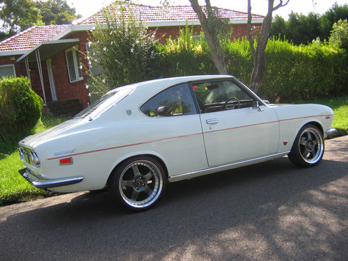 s122a coupe 2.jpg