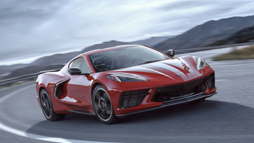 2020-chevrolet-corvette-c8-03.jpg