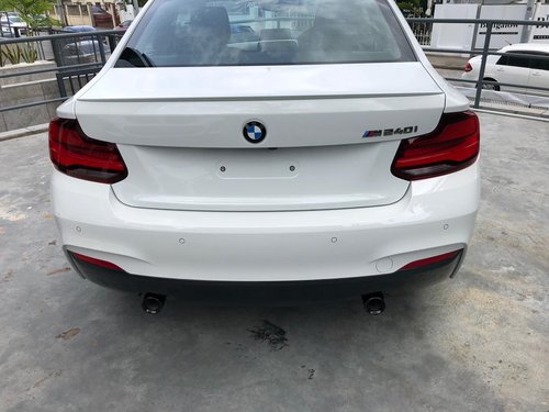 bmw05.jpg