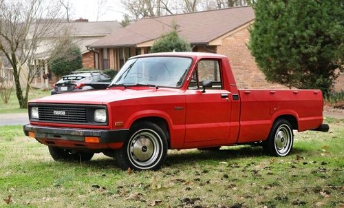 032118-1984-Mazda-B2200-1.jpeg
