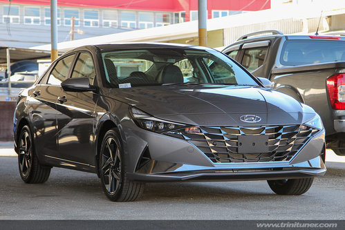 2021_Hyundai_Elantra_1.jpg