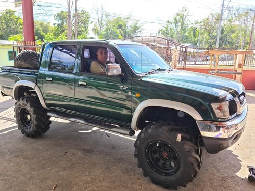 Tires1.jpg