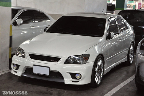 lexus_altezza_by_zynos958_ddos63i-fullview.jpg