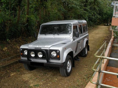 defender110 silver.JPG