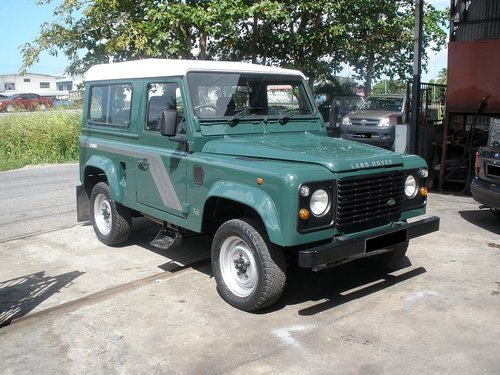 green white 90.JPG