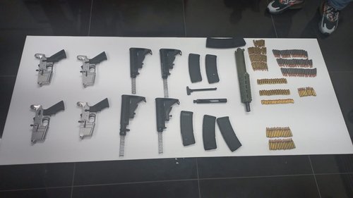 4_ar_-15_riles_ammo_seized_at_courier_10022024_579c85dc39da7a29f2208bca968d6a0c.jpg