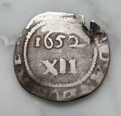 Massachusetts%20Oak%20Tree%20Shilling-Noe%209-%20Obv%20-%201.jpg