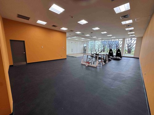 2 - STUDENT UNION GYM 20250521_173743229_iOS.jpg