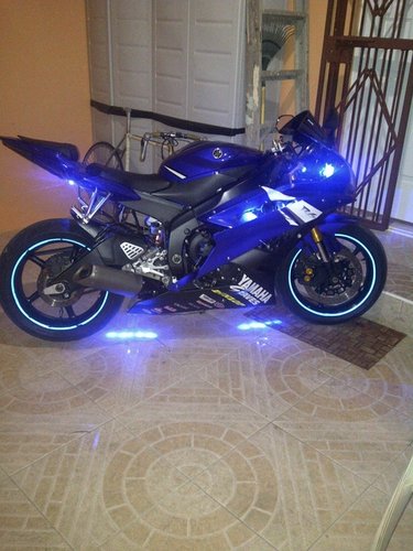 LED lights on .jpg