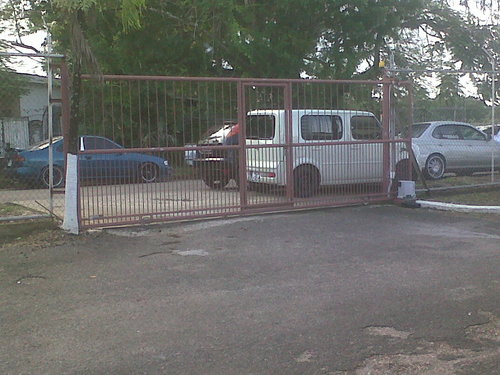 IMG00057-20111230-0813.jpg