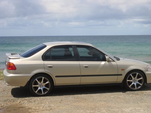 civic1.JPG